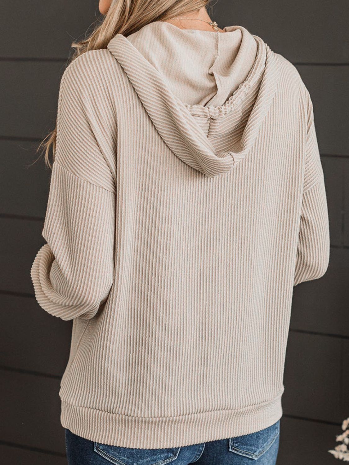 4a18166084e24680a501e5c090187a97-Max