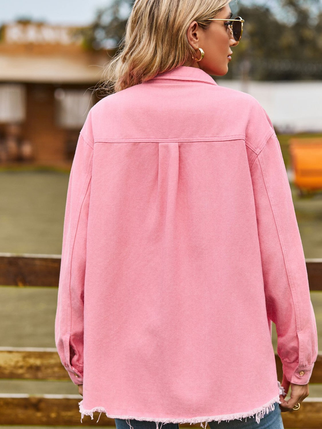 7a9d9b44330c4f238be972651106ec6c-Max