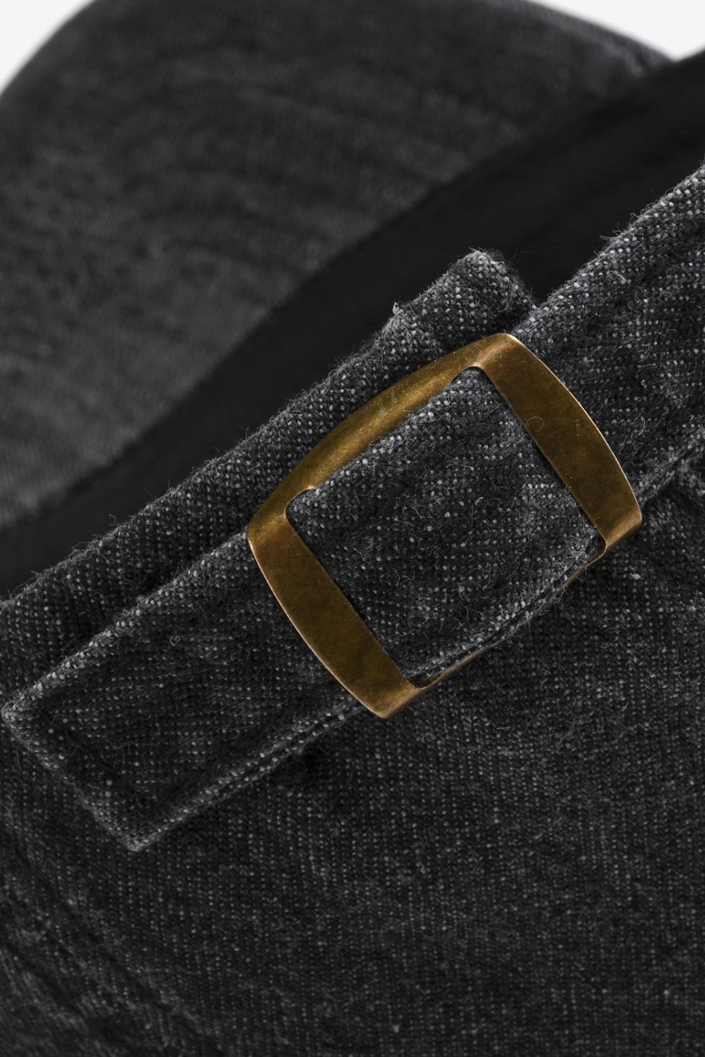 c7b0abf8fbde46f1a2bb043f3a041cf7-Max