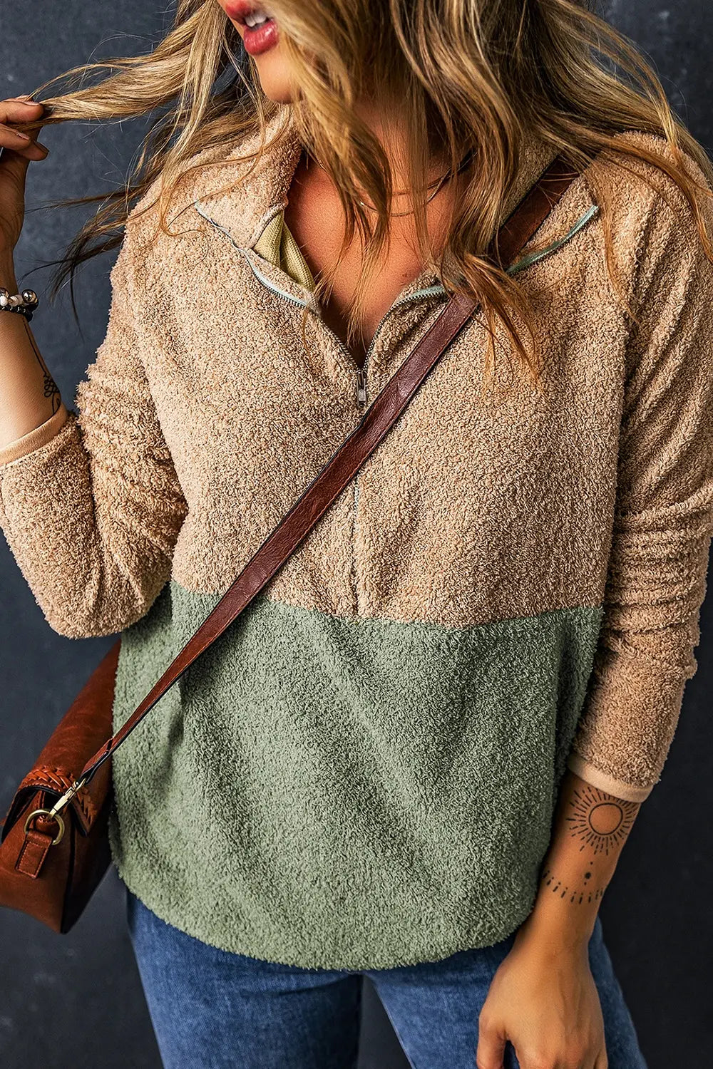 f8fadcd80c364d71b7c392725dd1b769-Max